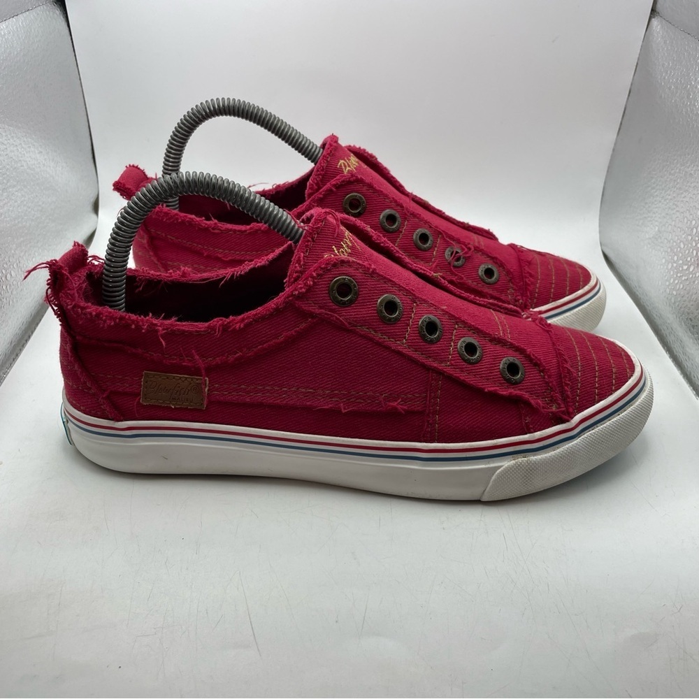 Blowfish Malibu Red distressed Canvas Sneakers women’s 8.5 - Picture 2 of 8
